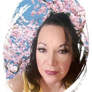 Meet your Posher, Cathy